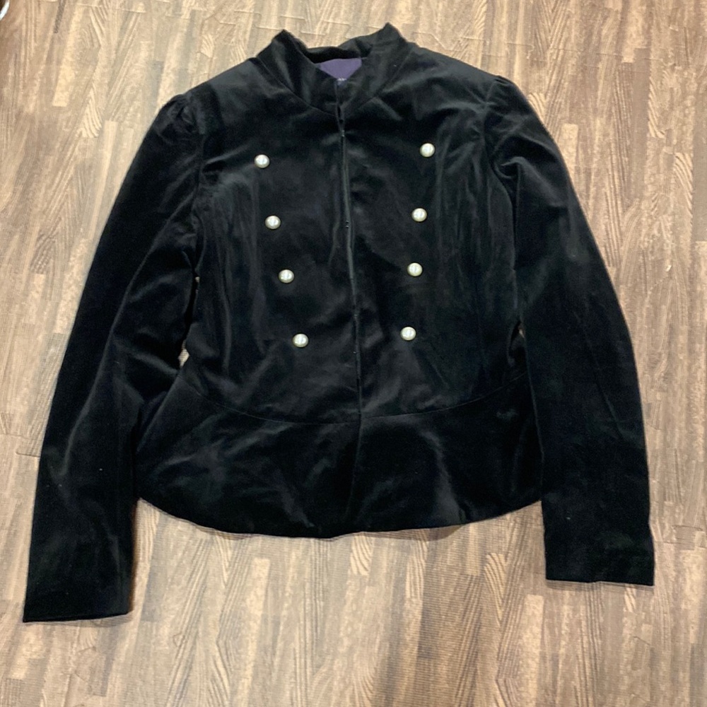 Woman’s velvet peplum jacket. SZ M